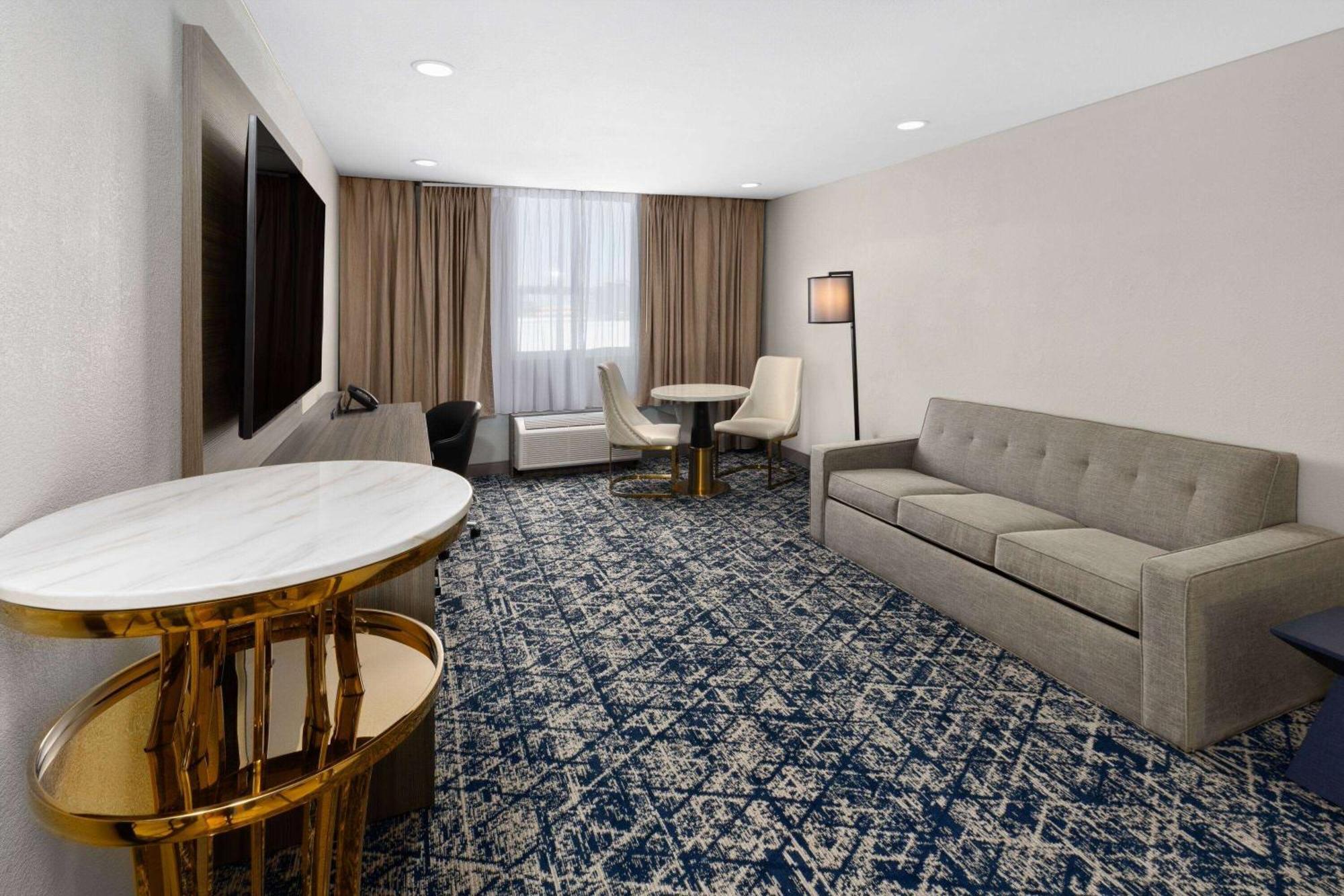 Hotel Wyndham Dfw Airport Irving Exterior foto